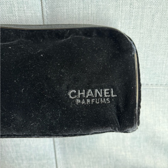 Chanel Vintage Perfume Cosmetic Case/Pouch - Picture 8 of 12